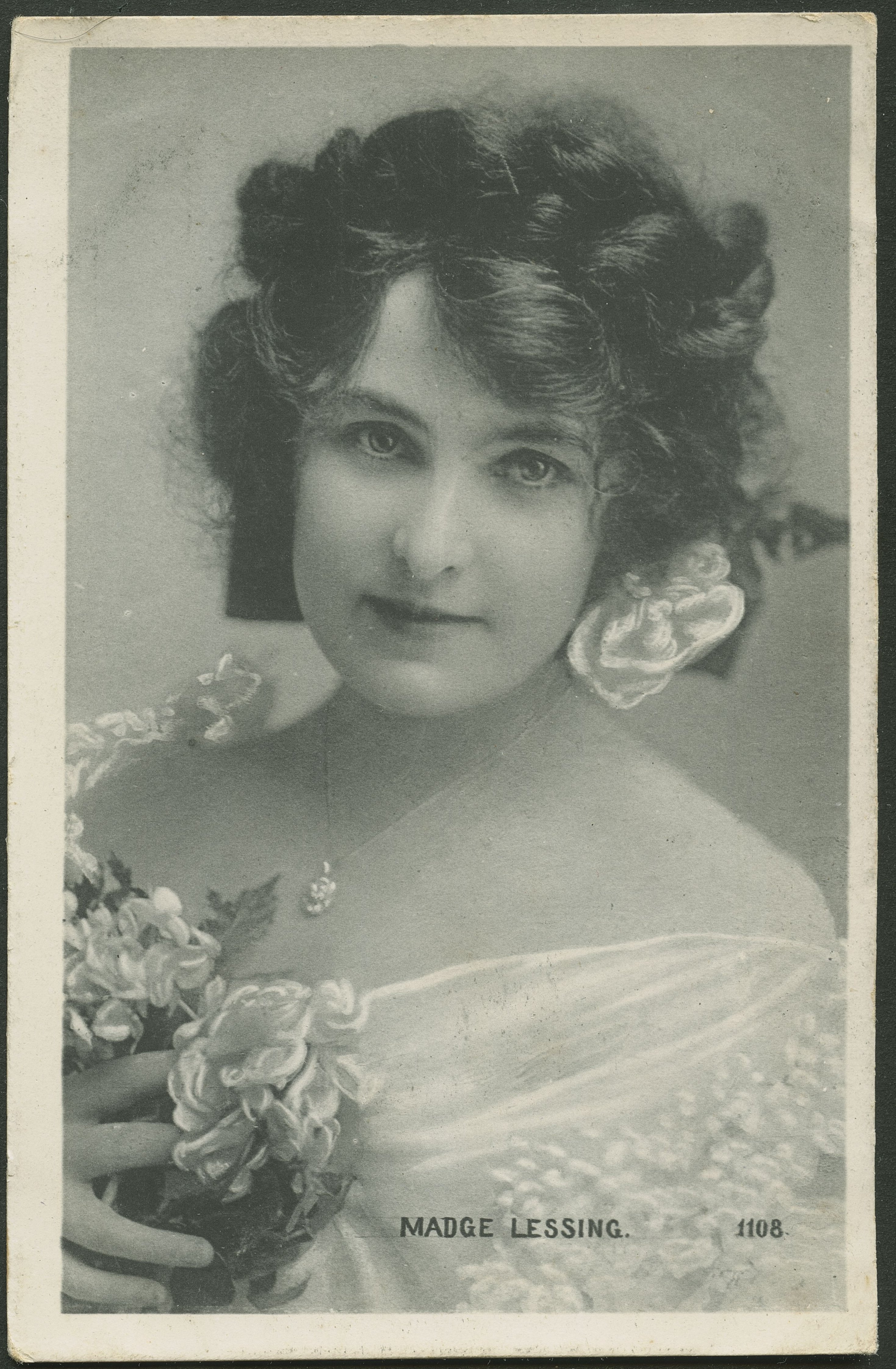 (image for) Madge Lessing #0001